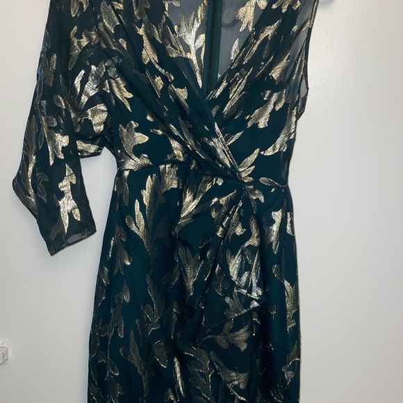 BCBG Max Azria Size 4 Dress - Picture 2 of 6